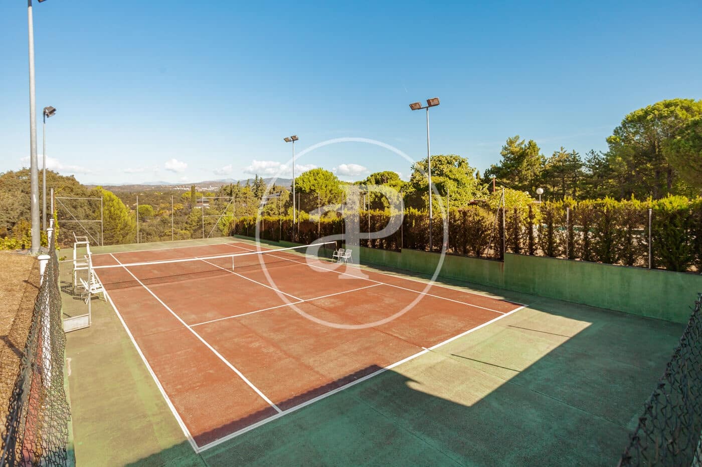 6 soverom Villa til salgs i Las Rozas de Madrid med svømmebasseng - € 2 220 000 (Ref: 9285230)