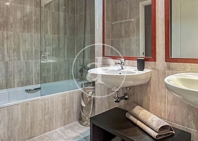 3 bedroom Apartment for sale in Castillejos, Madrid city - € 895,000 (Ref: 9285233)