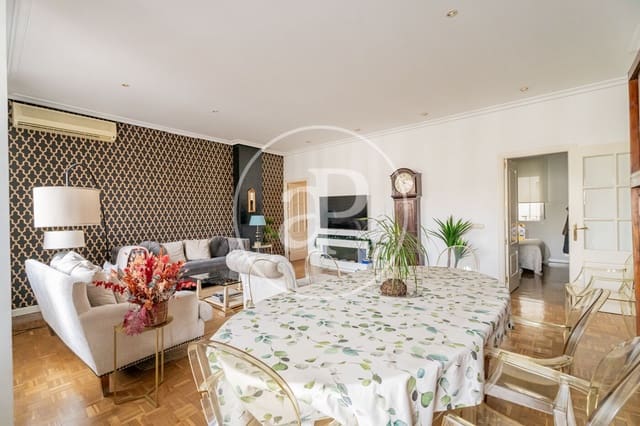 3 soveværelse Lejlighed til salg i Castillejos, Madrid by - € 895.000 (Ref: 9285233)