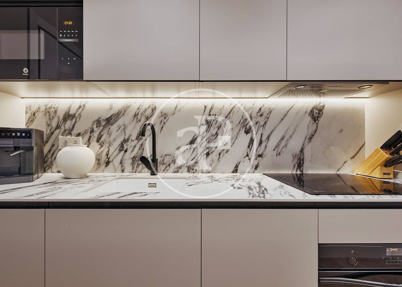 2 makuuhuone Huoneisto myytävänä paikassa Madrid kaupunki - 649 000 € (Ref: 9291576)