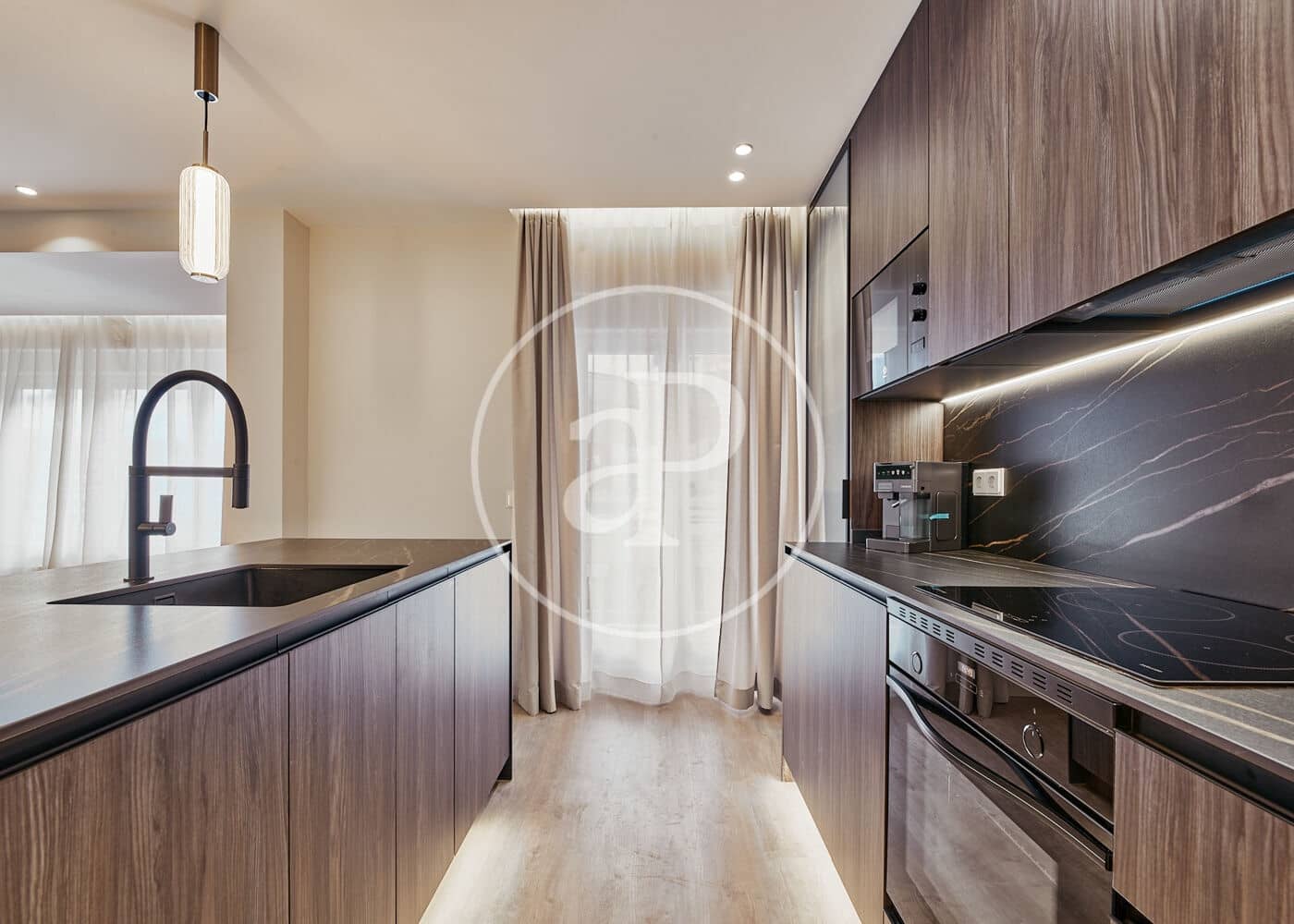 4 makuuhuone Huoneisto myytävänä paikassa Madrid kaupunki - 2 309 000 € (Ref: 9291581)