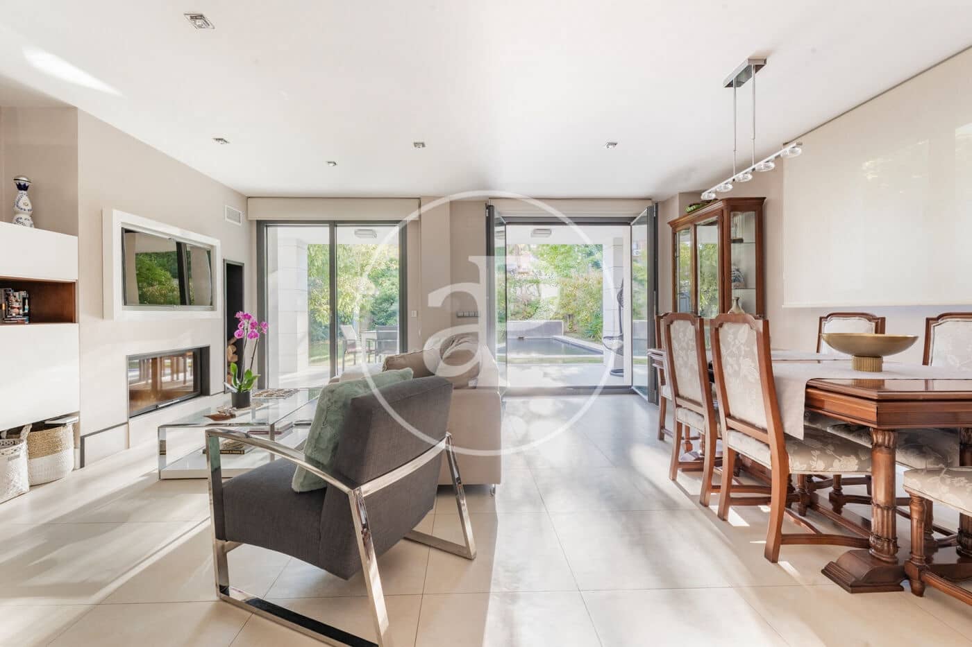 5 soveværelse Villa til salg i Madrid by med swimmingpool - € 2.800.000 (Ref: 9291601)