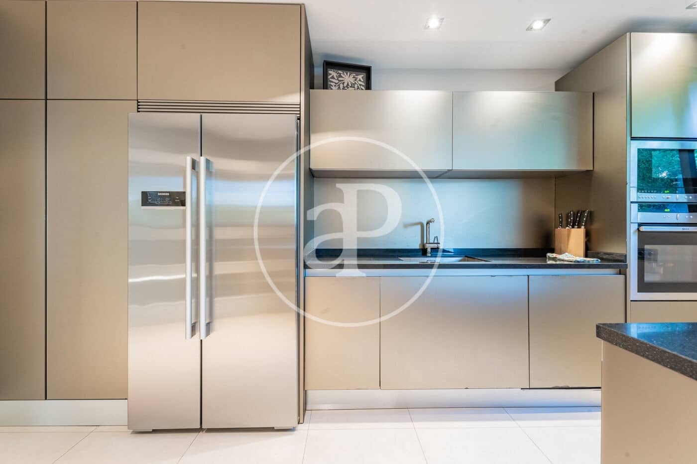 5 soveværelse Villa til salg i Madrid by med swimmingpool - € 2.800.000 (Ref: 9291601)