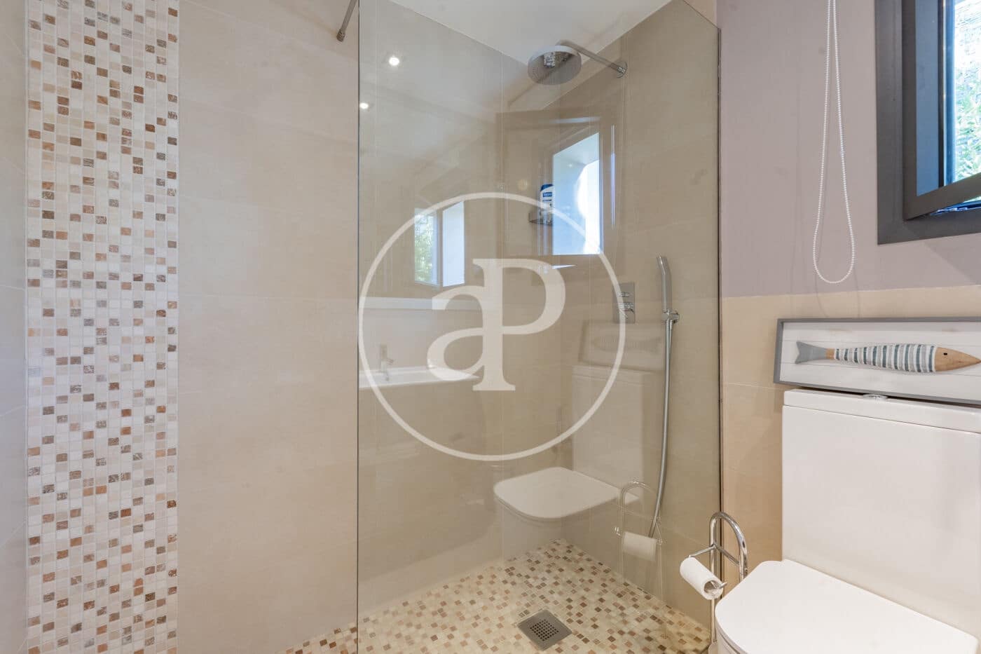 5 soveværelse Villa til salg i Madrid by med swimmingpool - € 2.800.000 (Ref: 9291601)