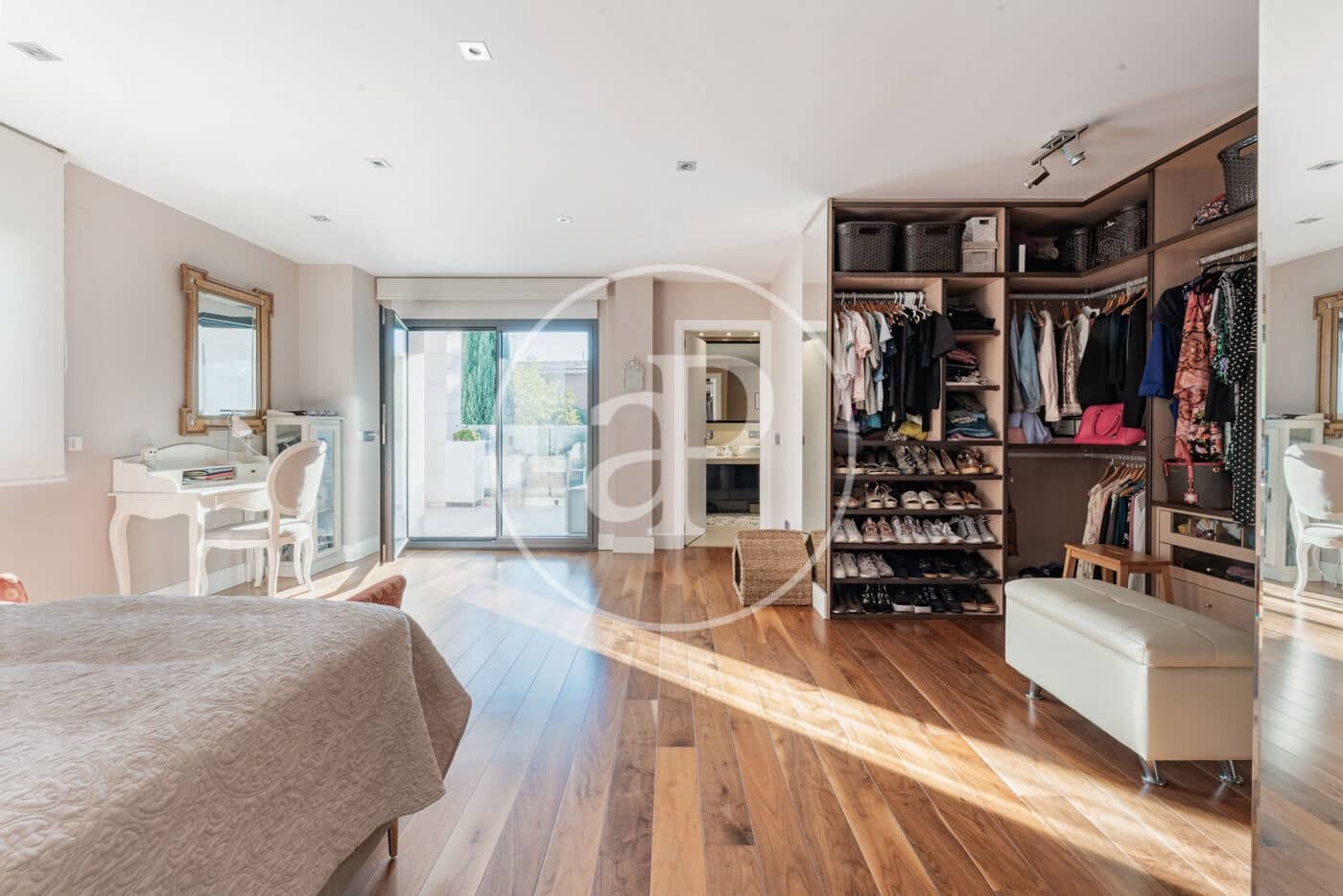 5 soveværelse Villa til salg i Madrid by med swimmingpool - € 2.800.000 (Ref: 9291601)