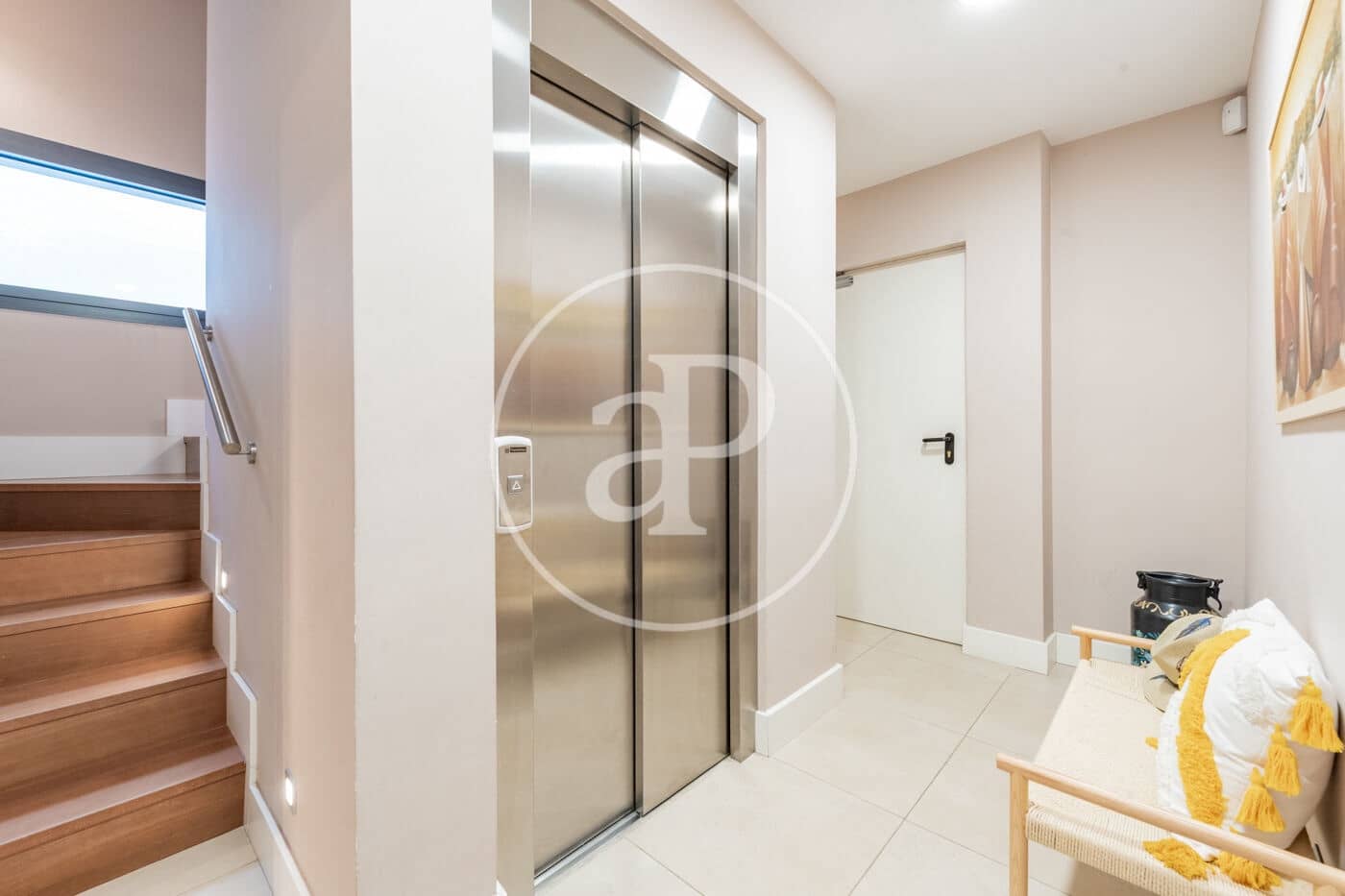 5 soveværelse Villa til salg i Madrid by med swimmingpool - € 2.800.000 (Ref: 9291601)