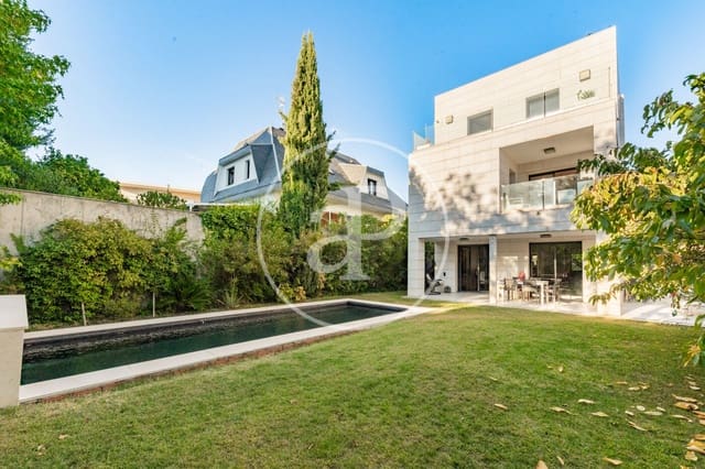 5 bedroom Villa for sale in Palomas, Madrid city with pool - € 2,800,000 (Ref: 9291601)