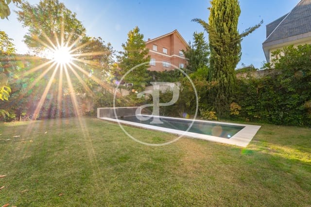 5 bedroom Villa for sale in Palomas, Madrid city with pool - € 2,800,000 (Ref: 9291601)