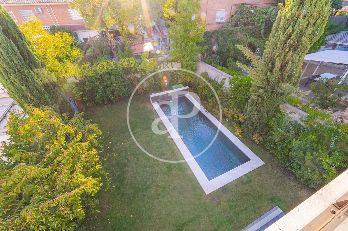 5 soveværelse Villa til salg i Madrid by med swimmingpool - € 2.800.000 (Ref: 9291601)