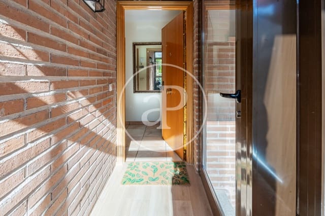 4 soveværelse Villa til salg i La Moraleja, Alcobendas med swimmingpool - € 1.650.000 (Ref: 9291603)