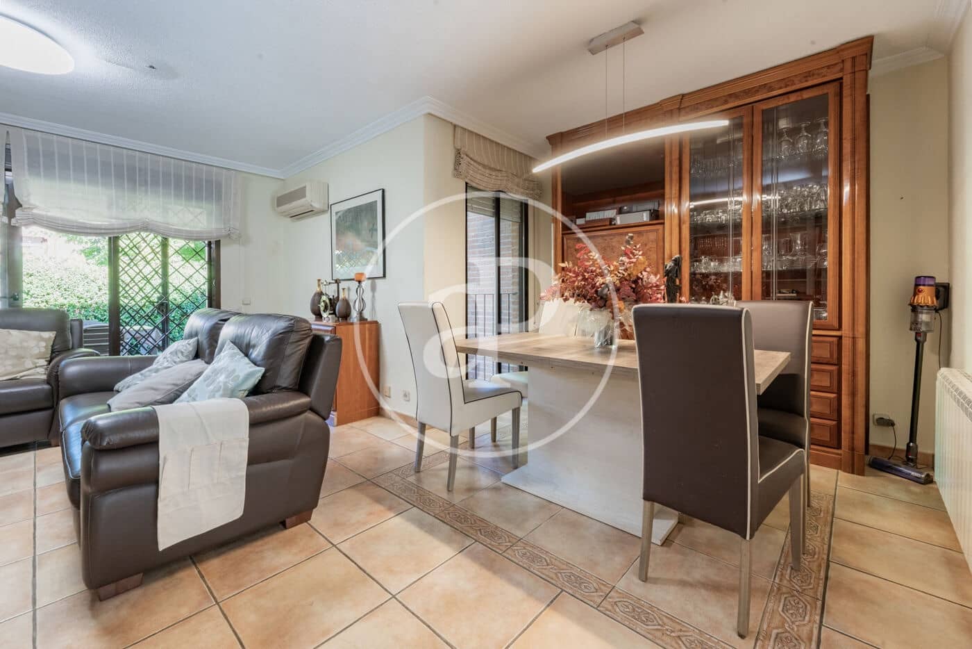 4 quarto Moradia para venda em La Moraleja com piscina - 1 650 000 € (Ref: 9291603)