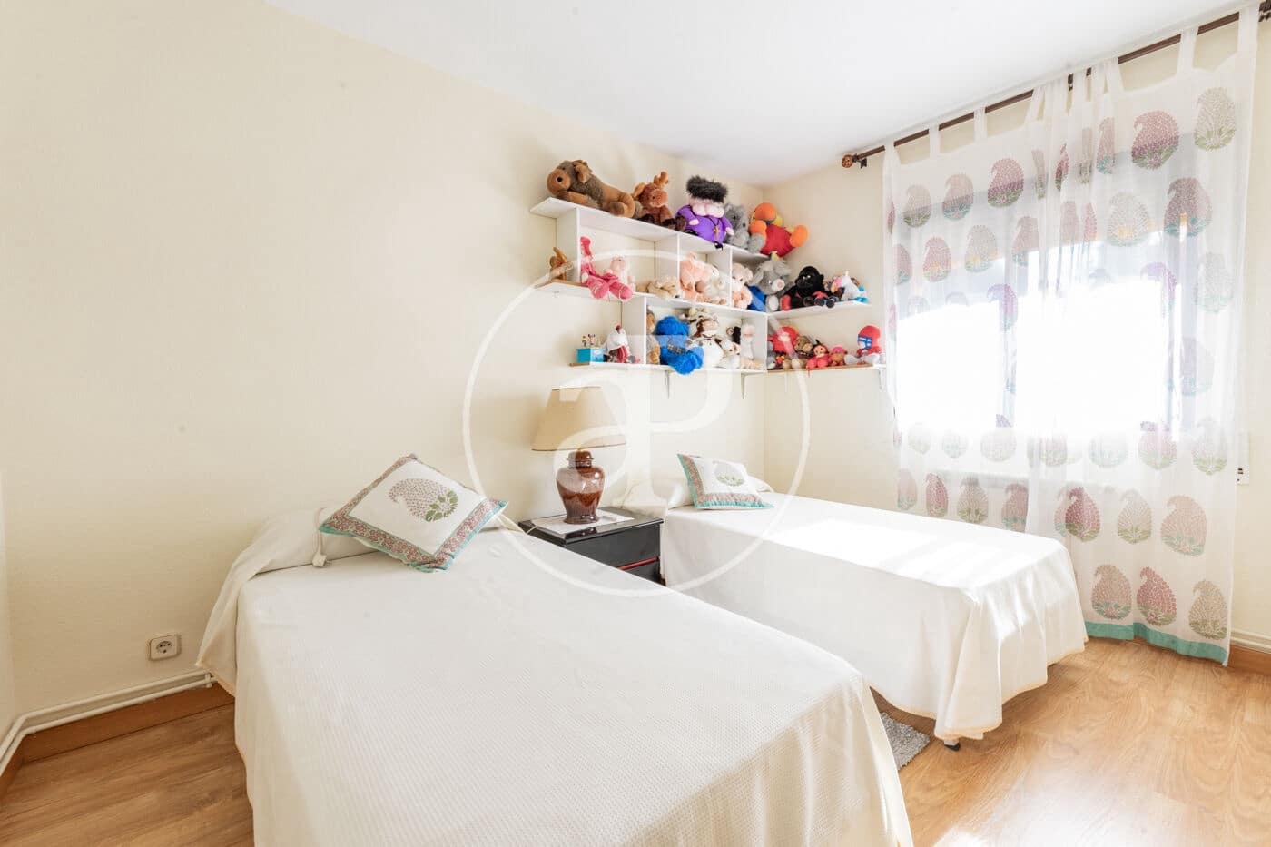 4 quarto Moradia para venda em La Moraleja com piscina - 1 650 000 € (Ref: 9291603)