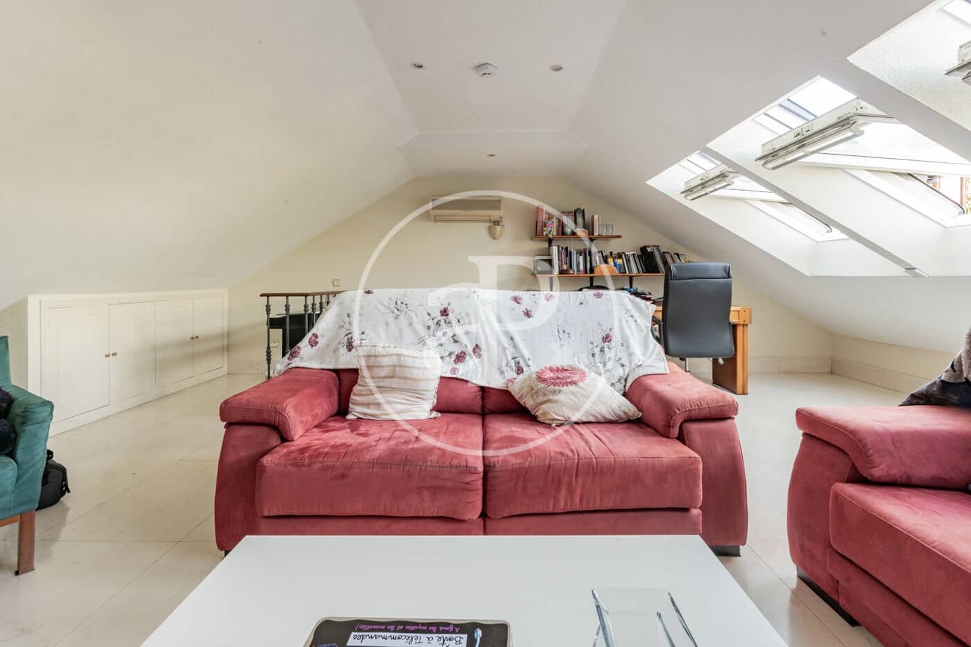 4 quarto Moradia para venda em La Moraleja com piscina - 1 650 000 € (Ref: 9291603)