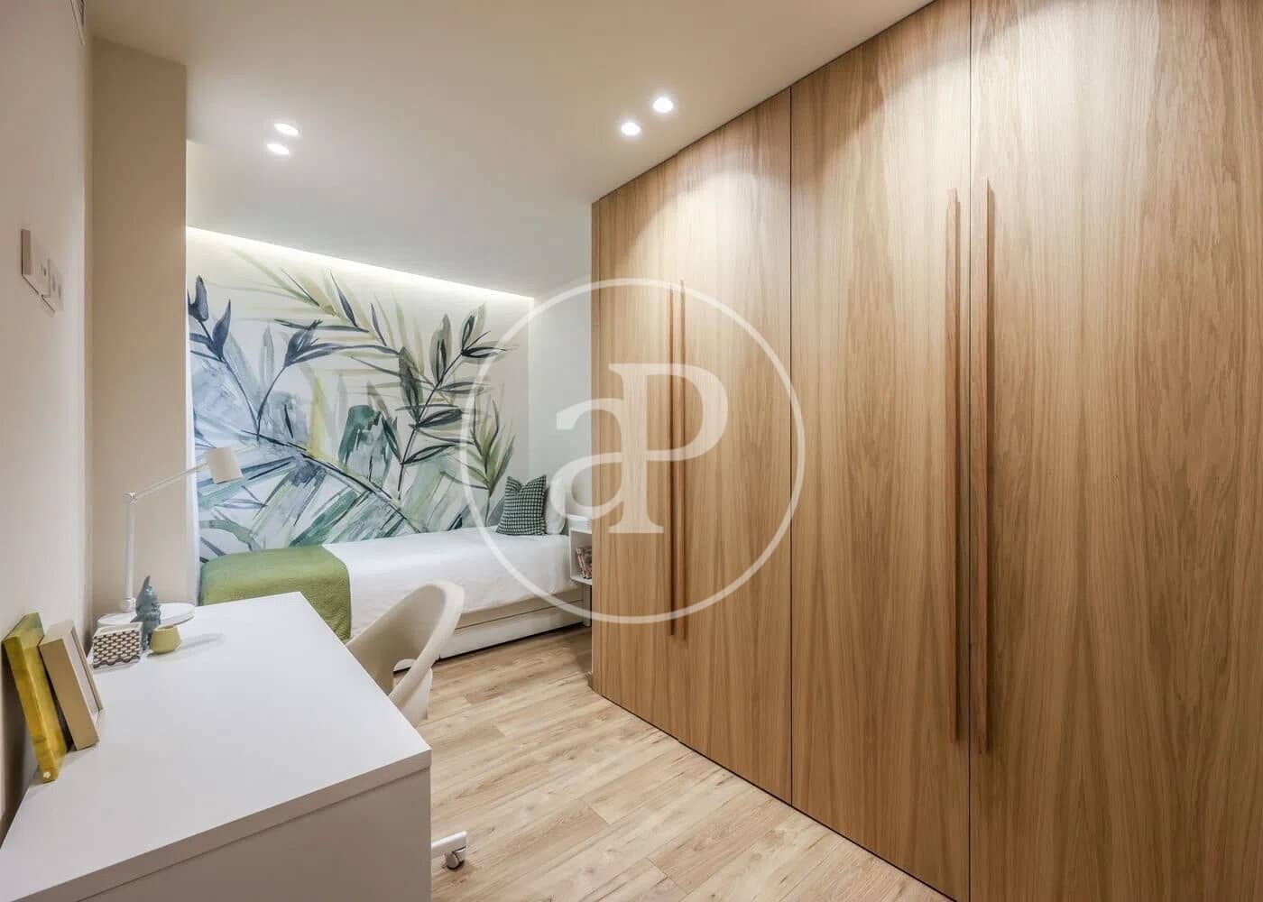 3 soveværelse Lejlighed til leje i Madrid by med garage - € 3.500 (Ref: 9291606)