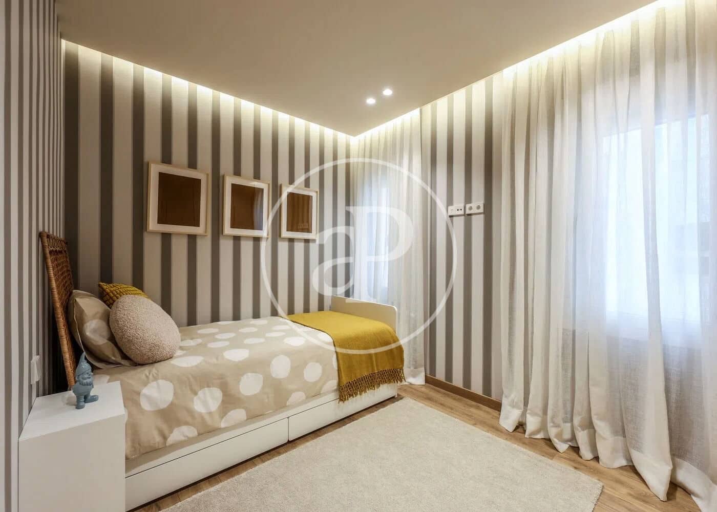 3 soveværelse Lejlighed til leje i Madrid by med garage - € 3.500 (Ref: 9291606)