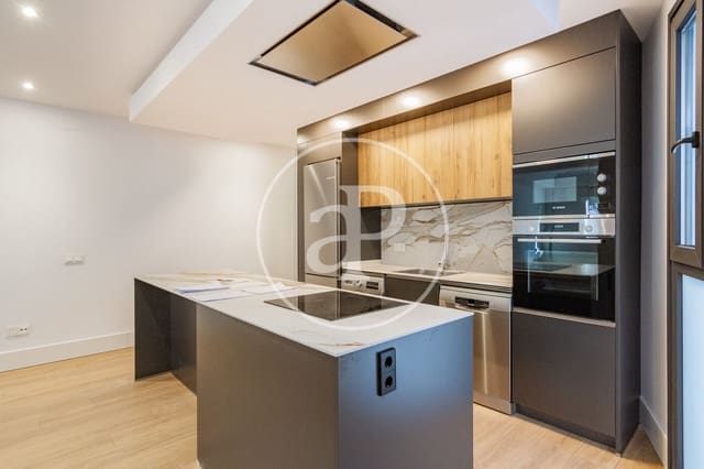 3 bedroom Apartment for rent in Argüelles, Madrid city - € 3,500 (Ref: 9291608)