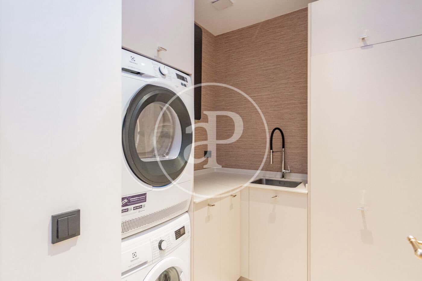 3 soverom Leilighet til salgs i Madrid by - € 1 980 000 (Ref: 9294561)