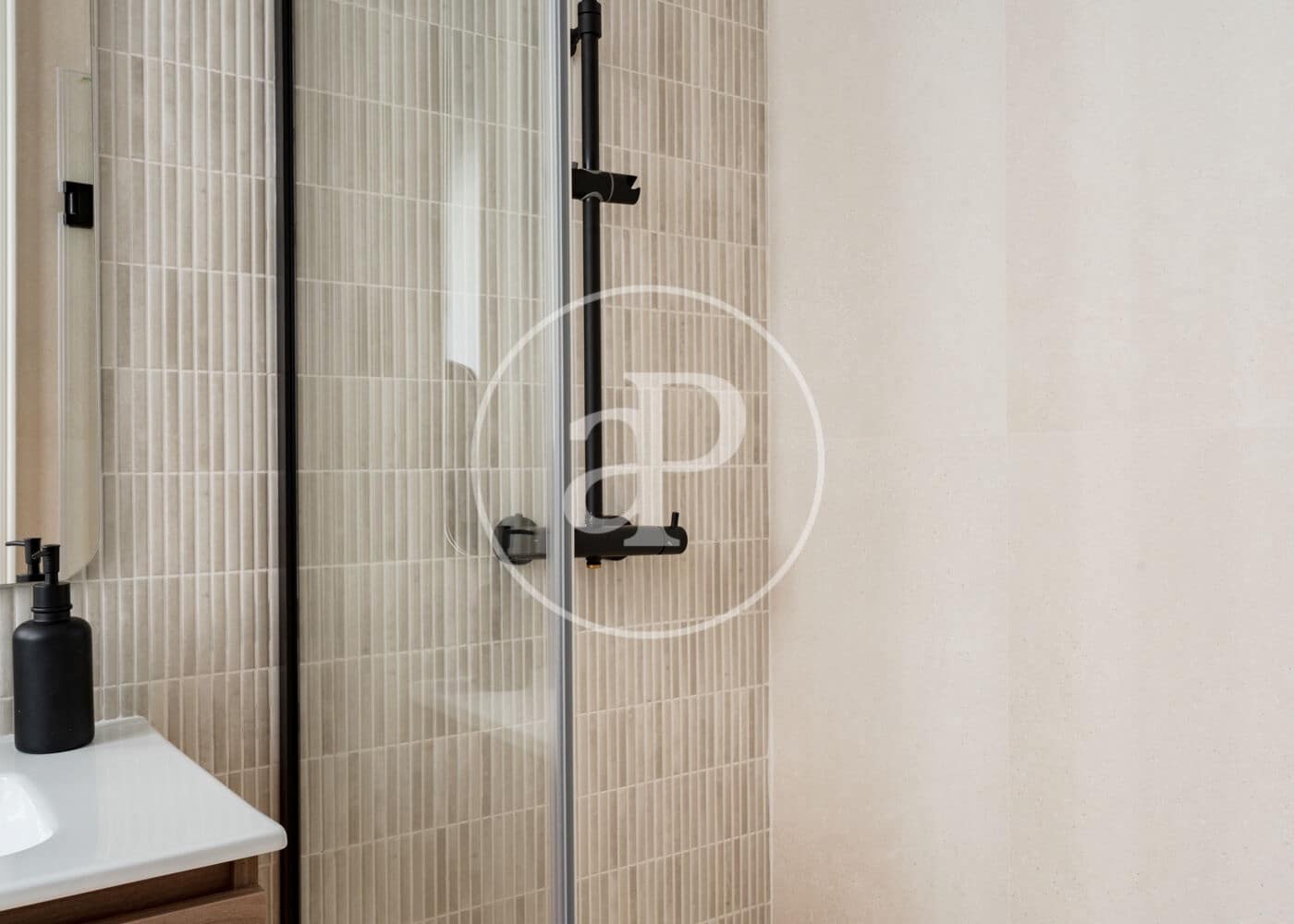 3 sovrum Lägenhet till salu i Madrid stad - 2 700 000 € (Ref: 9294565)