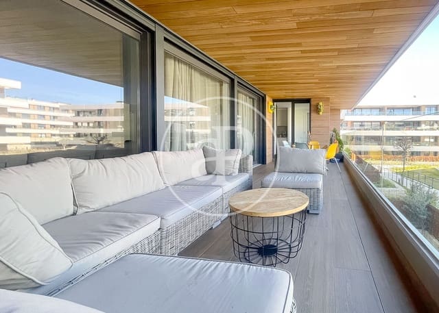 4 sypialnia Apartament na sprzedaż w La Moraleja, Alcobendas z basenem - 1 550 000 € (Ref: 9294566)