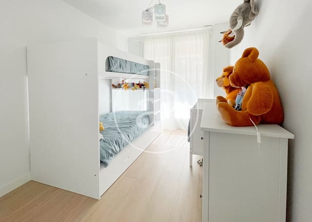 4 sypialnia Apartament na sprzedaż w La Moraleja, Alcobendas z basenem - 1 550 000 € (Ref: 9294566)