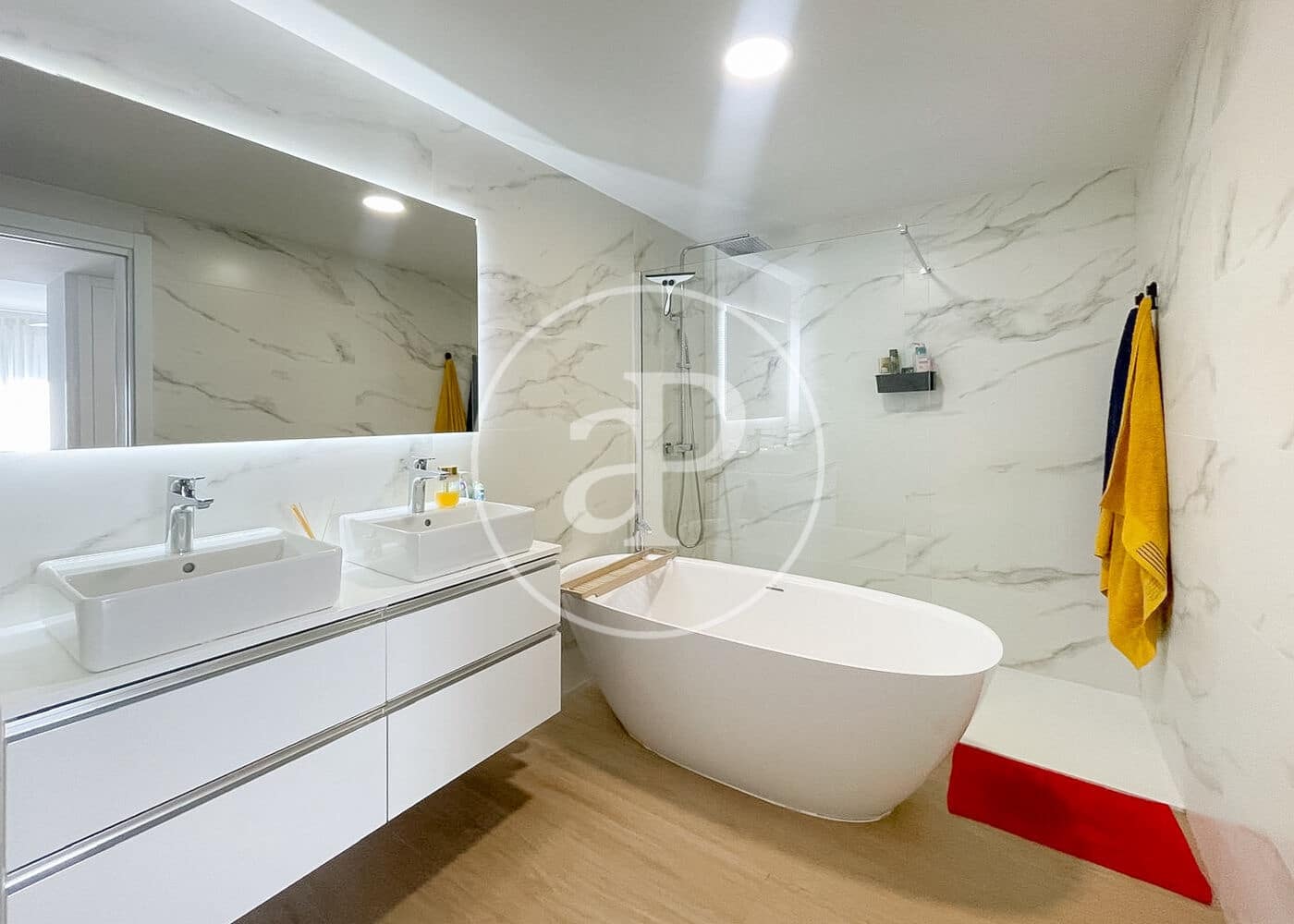 4 bedroom Apartment for sale in La Moraleja with pool - € 1,550,000 (Ref: 9294566)