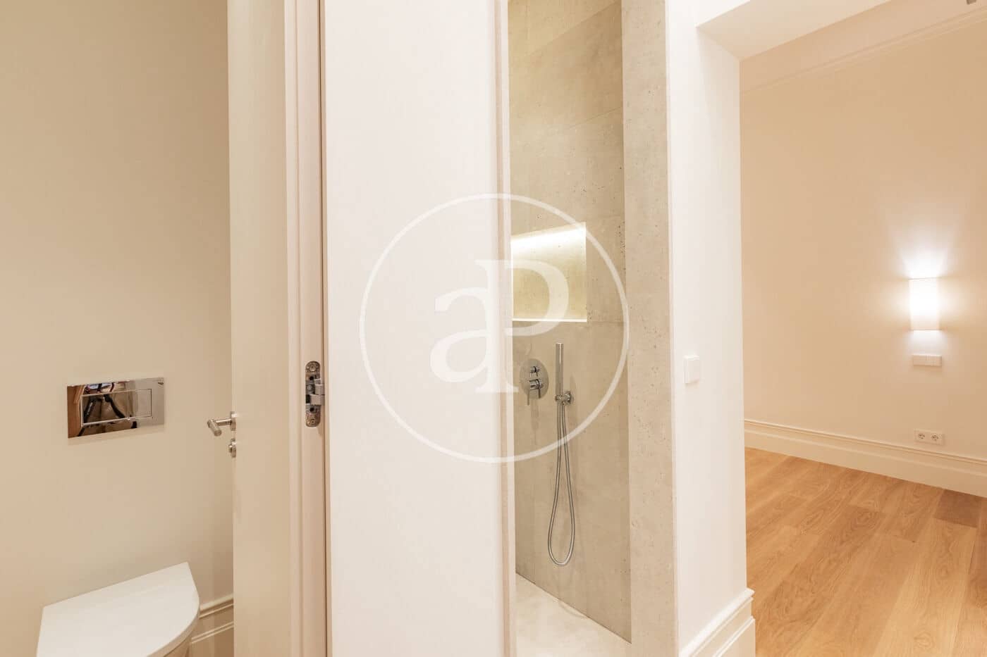 3 bedroom Apartment for sale in Madrid city - € 2,150,000 (Ref: 9297202)