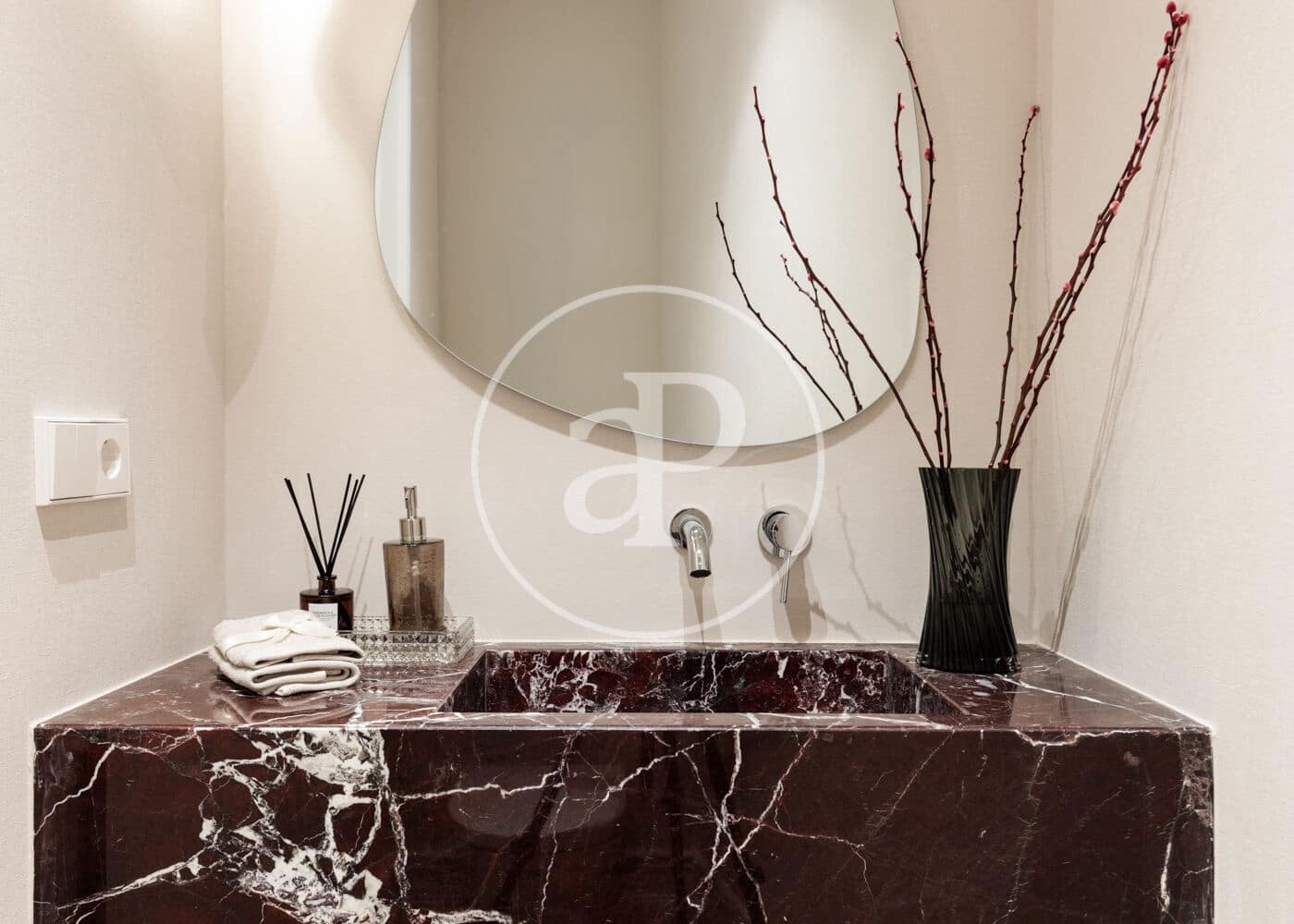 Apartamento de 3 habitaciones en Madrid ciudad en venta - 1.890.000 € (Ref: 9297202)