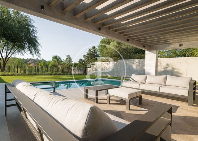 Lejlighed til salg i Pozuelo de Alarcón med swimmingpool - € 2.120.000 (Ref: 9297205)