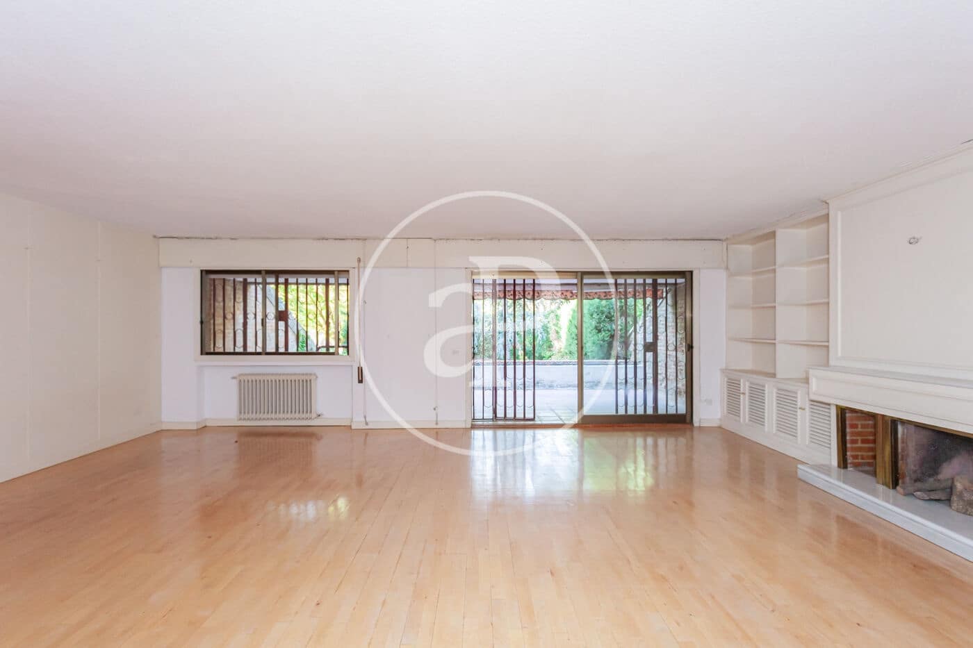 6 makuuhuone Huvila myytävänä paikassa Madrid kaupunki mukana uima-altaan - 1 625 000 € (Ref: 9301052)