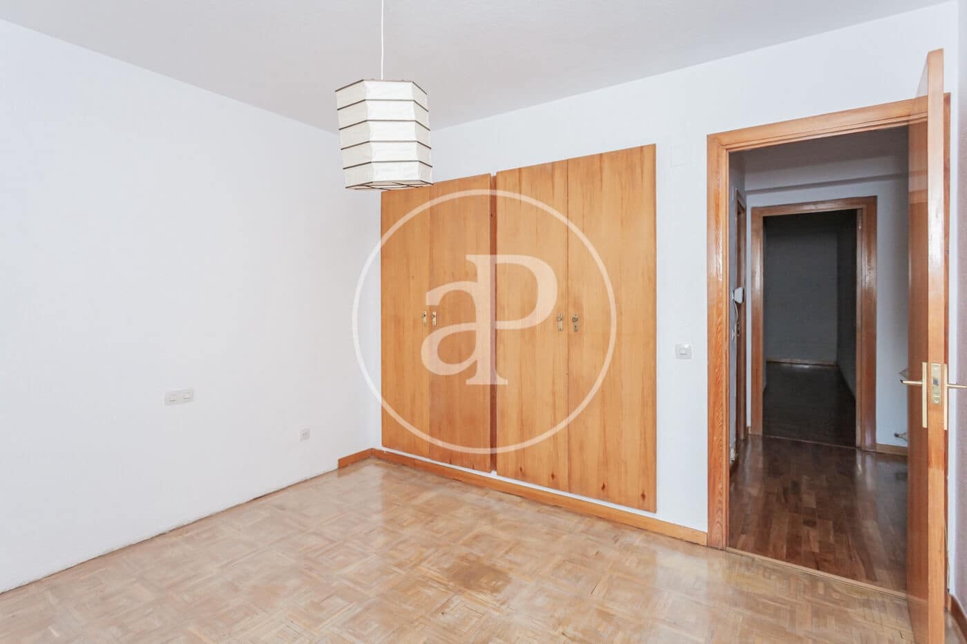 6 makuuhuone Huvila myytävänä paikassa Madrid kaupunki mukana uima-altaan - 1 625 000 € (Ref: 9301052)