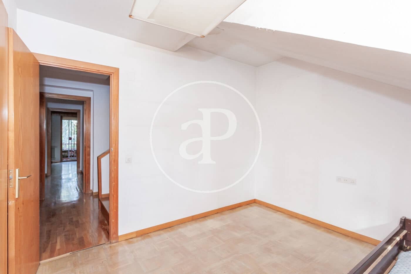 6 makuuhuone Huvila myytävänä paikassa Madrid kaupunki mukana uima-altaan - 1 625 000 € (Ref: 9301052)