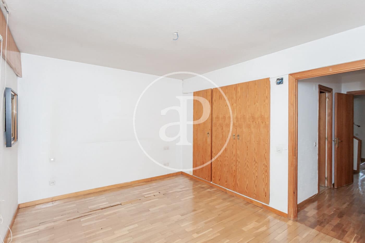 6 makuuhuone Huvila myytävänä paikassa Madrid kaupunki mukana uima-altaan - 1 625 000 € (Ref: 9301052)