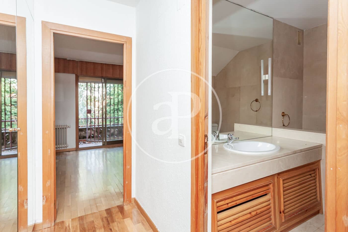 6 makuuhuone Huvila myytävänä paikassa Madrid kaupunki mukana uima-altaan - 1 625 000 € (Ref: 9301052)