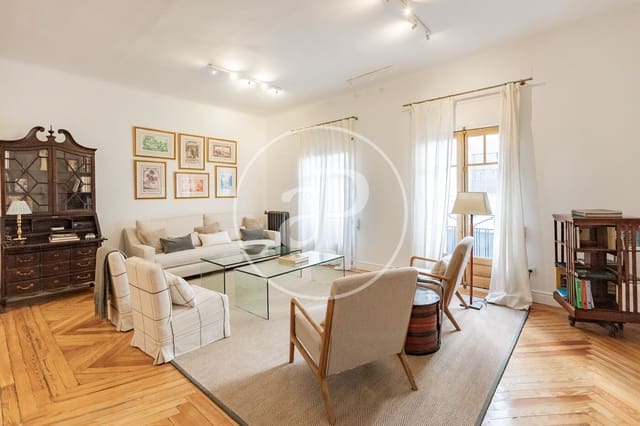 2 soveværelse Lejlighed til leje i Recoletos, Madrid by - € 3.800 (Ref: 9301053)