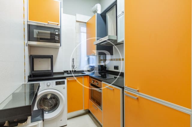 1 soverom Leilighet til leie i Castellana, Madrid by - € 1 950 (Ref: 9301056)