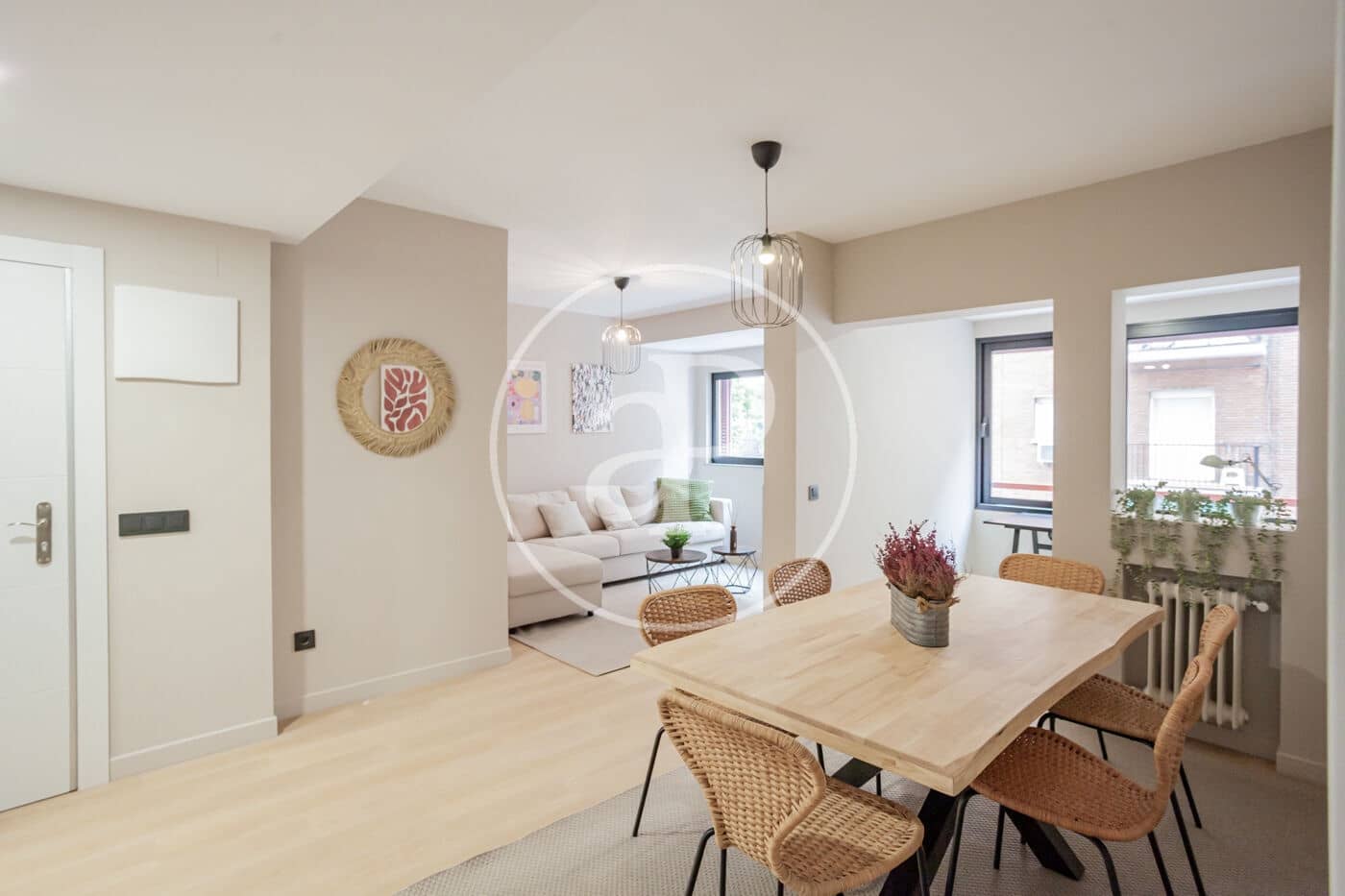 2 bedroom Apartment for rent in Madrid city - € 2,500 (Ref: 9308517)