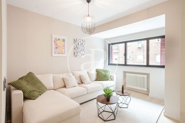 2 soveværelse Lejlighed til leje i Castillejos, Madrid by - € 2.500 (Ref: 9308517)