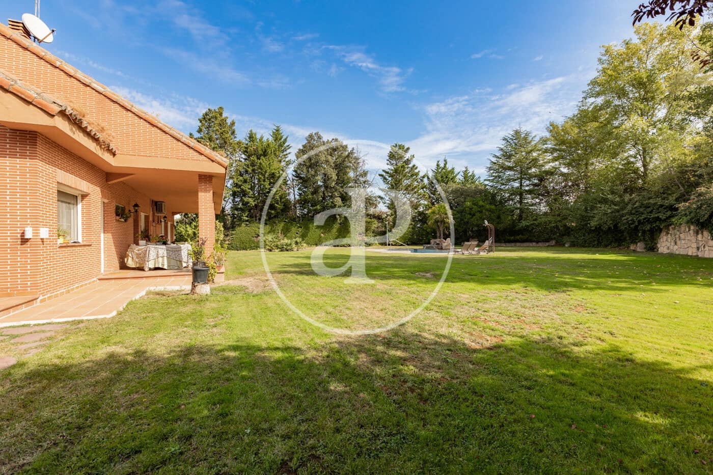 5 soverom Villa til salgs i San Sebastian de los Reyes med svømmebasseng - € 1 600 000 (Ref: 9308518)