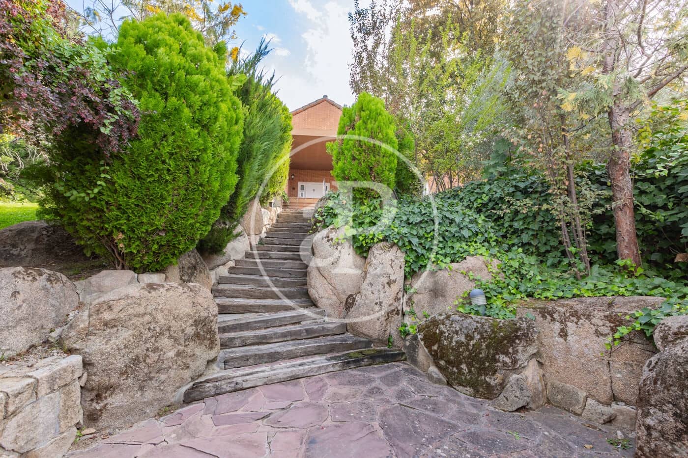 5 soverom Villa til salgs i San Sebastian de los Reyes med svømmebasseng - € 1 600 000 (Ref: 9308518)