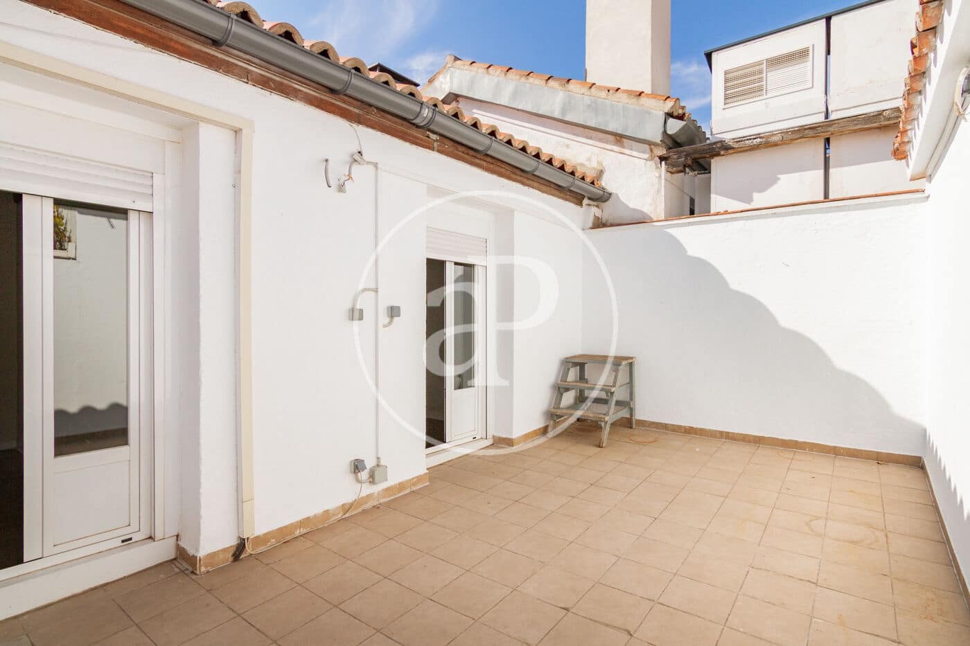 3 bedroom Penthouse for rent in Madrid city - € 3,500 (Ref: 9308519)