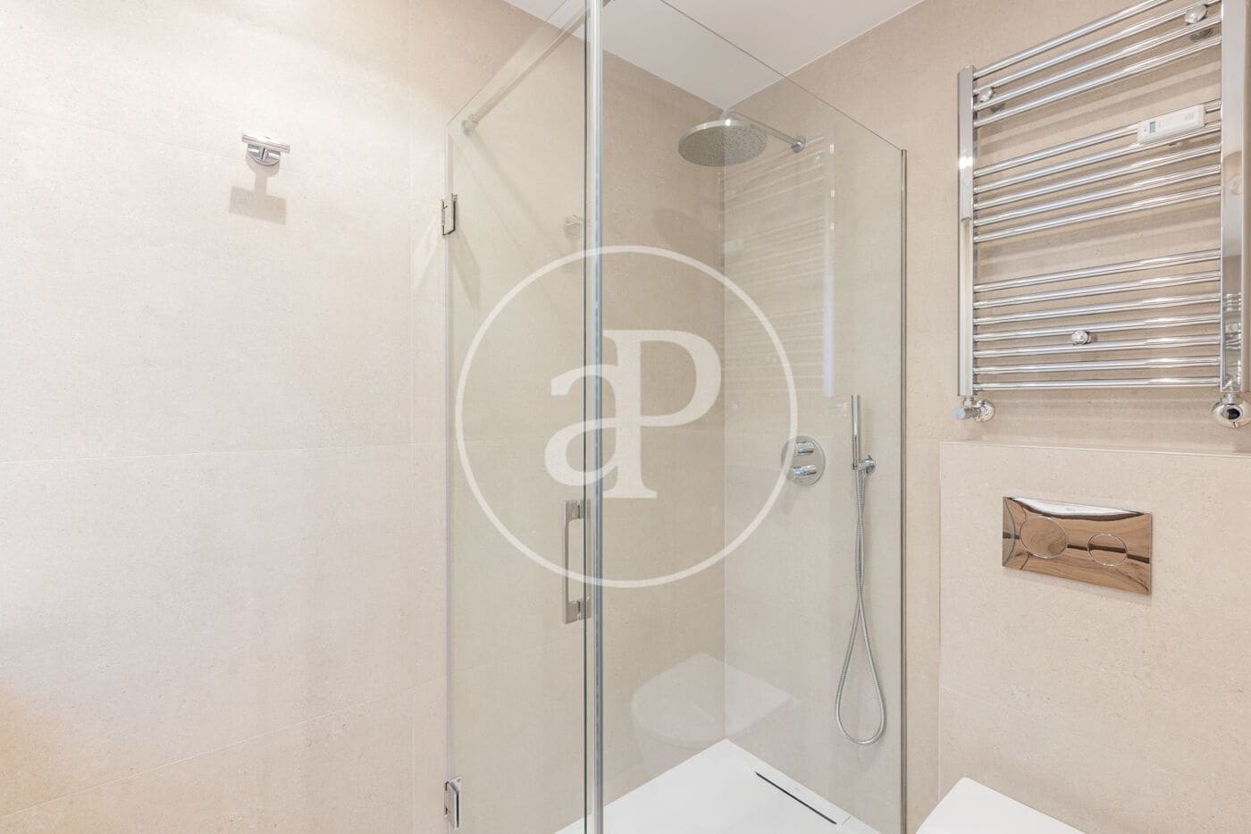 3 sovrum Lägenhet till salu i Madrid stad - 1 975 000 € (Ref: 9310900)