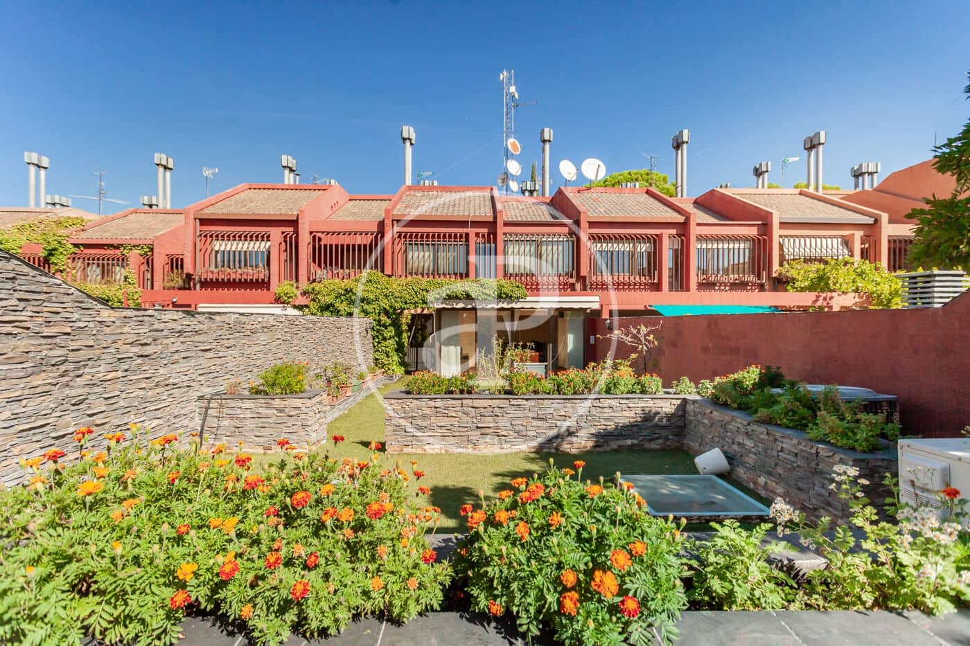 6 quarto Moradia para venda em Madrid cidade com piscina - 1 980 000 € (Ref: 9312884)