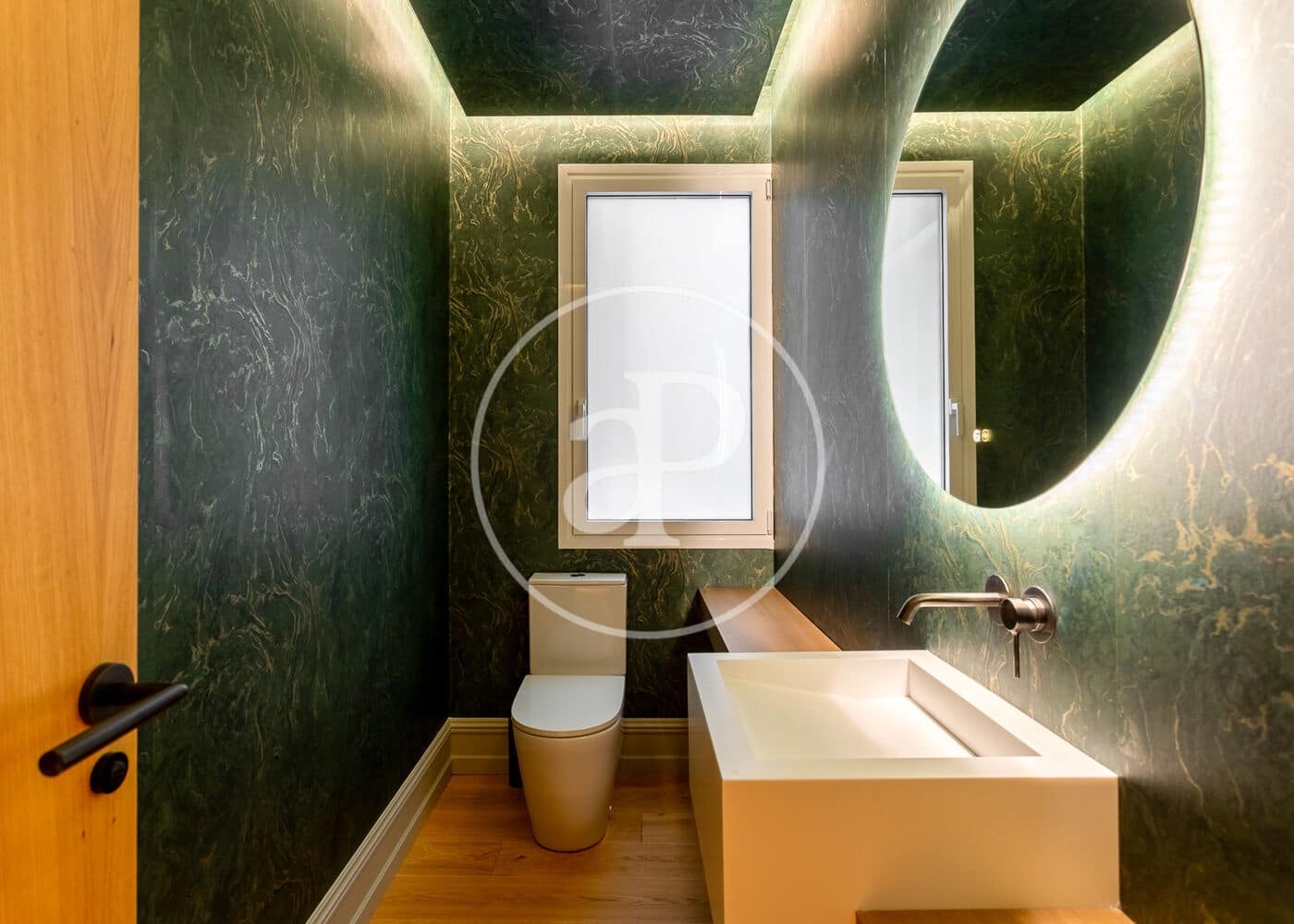 2 slaapkamer Appartement te huur in Madrid stad - € 5.500 (Ref: 9312886)