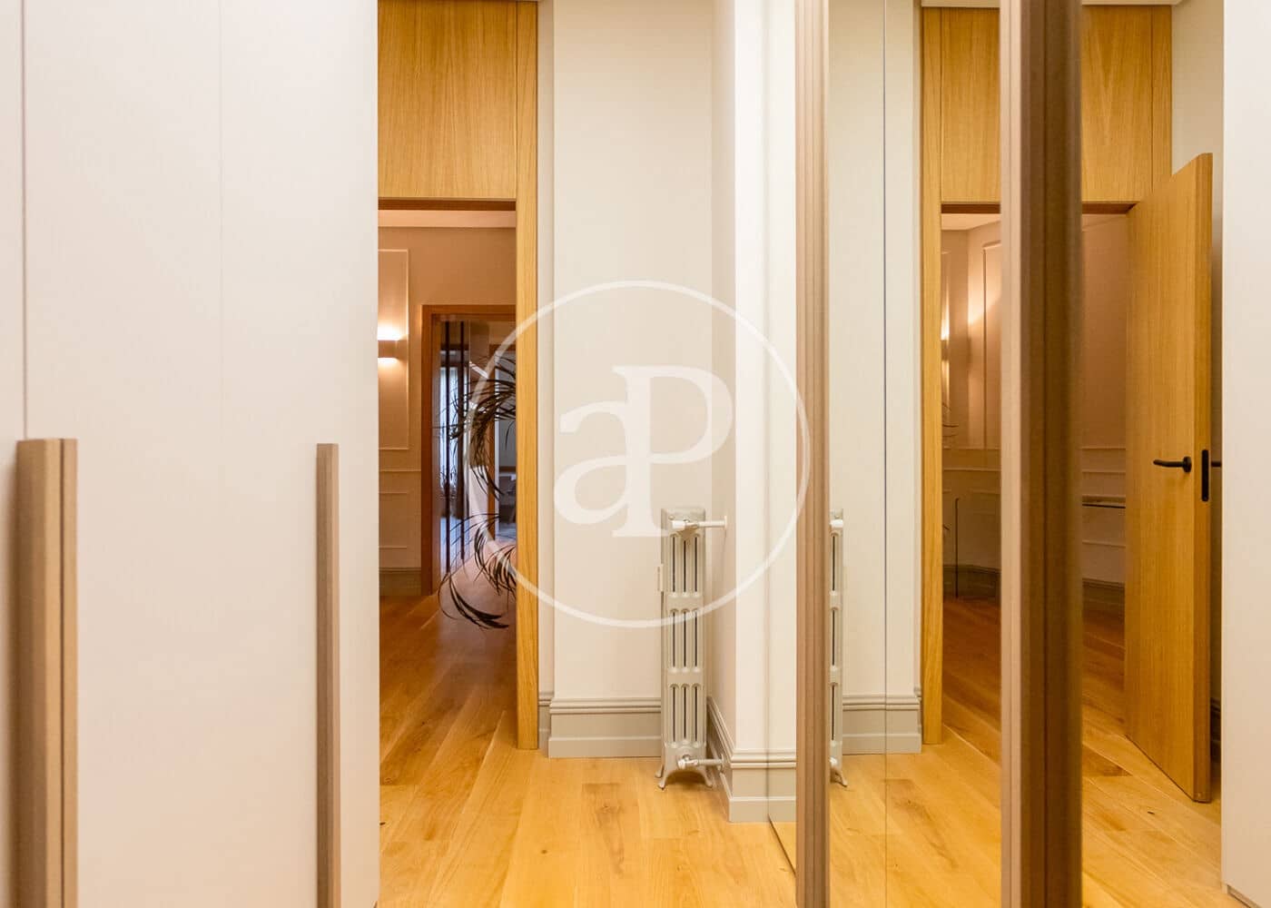 2 slaapkamer Appartement te huur in Madrid stad - € 5.500 (Ref: 9312886)