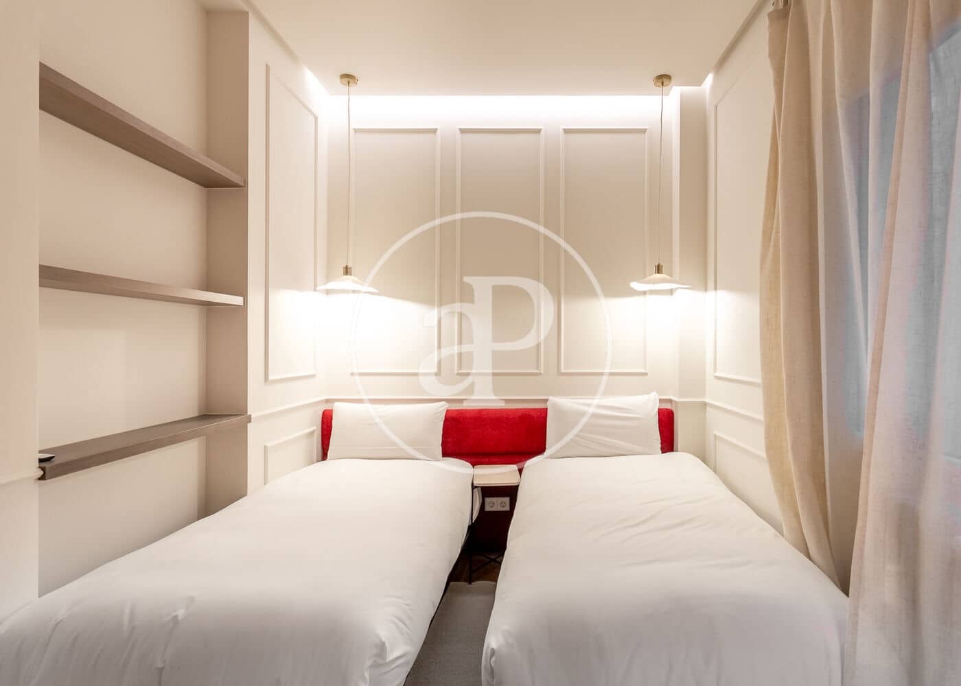 2 slaapkamer Appartement te huur in Madrid stad - € 5.500 (Ref: 9312886)