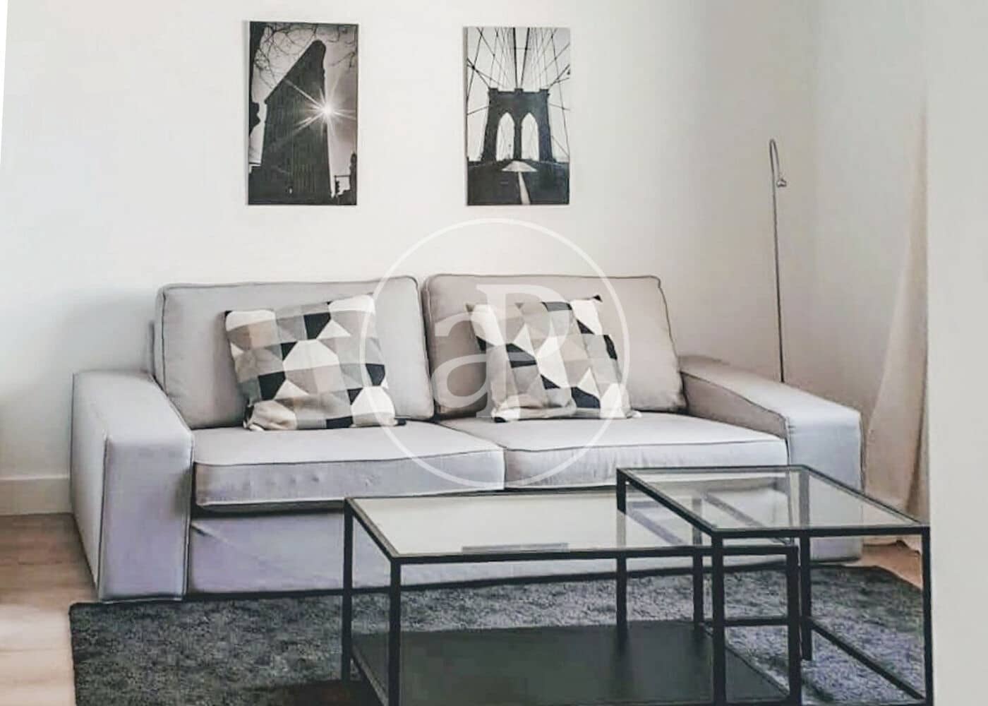 1 soveværelse Lejlighed til leje i Madrid by - € 2.000 (Ref: 9312888)