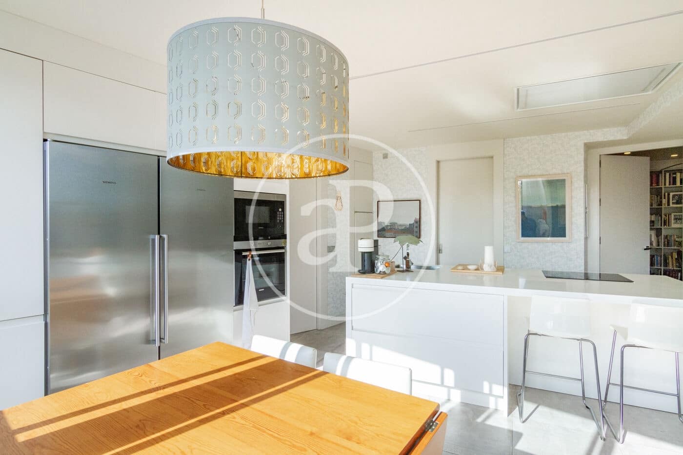 4 soveværelse Lejlighed til leje i La Moraleja med swimmingpool - € 5.500 (Ref: 9312889)