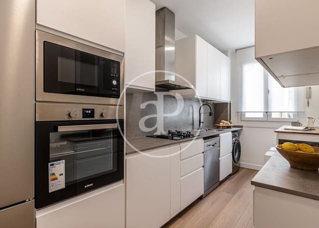 2 soveværelse Lejlighed til salg i Lista, Madrid by - € 820.000 (Ref: 9317858)