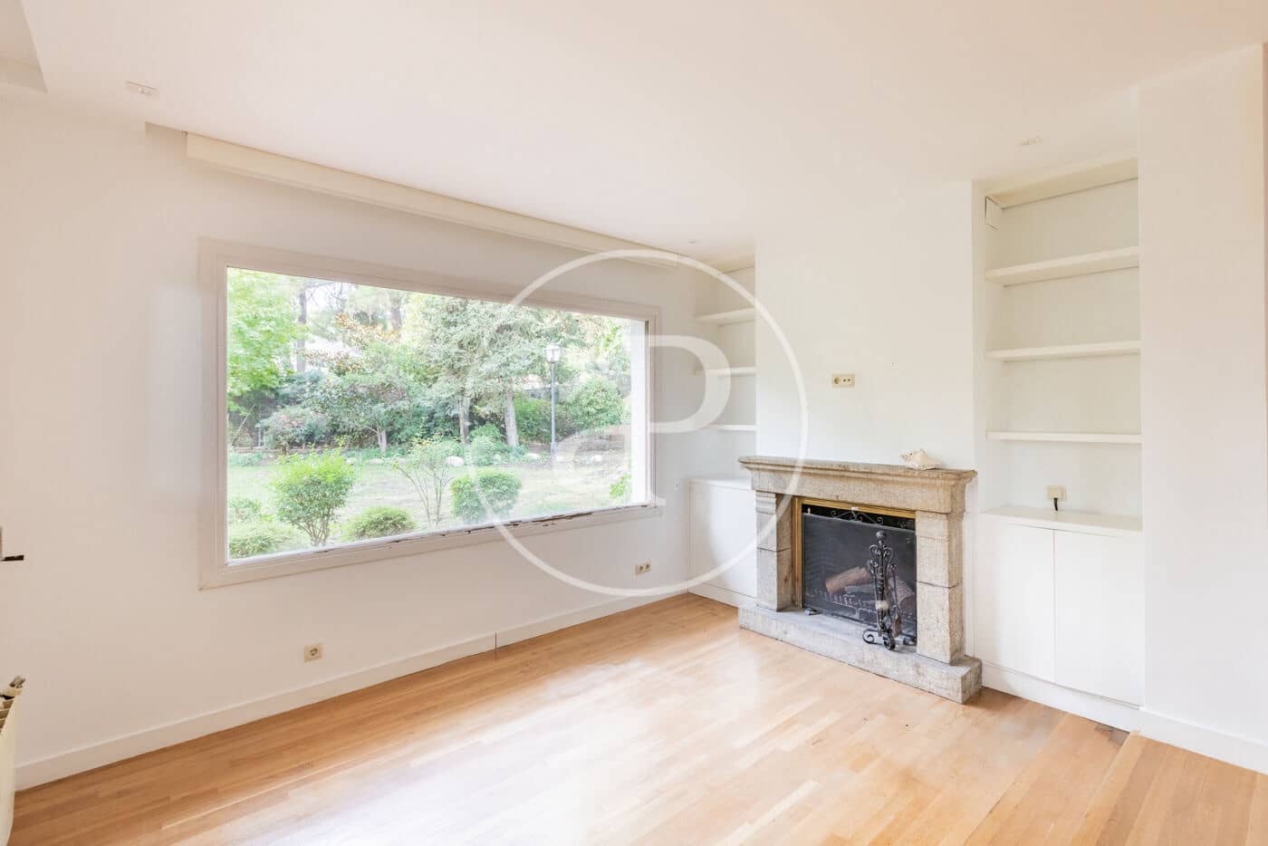 4 slaapkamer Villa te koop in San Sebastian de los Reyes met zwembad - € 1.285.000 (Ref: 9321910)