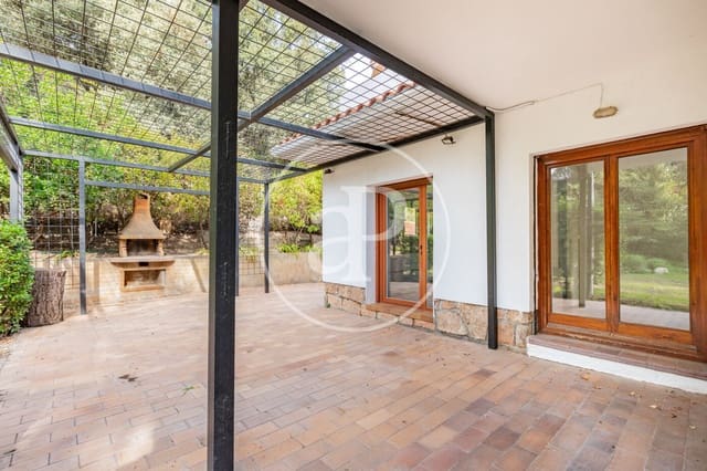 4 chambre Villa/Maison à vendre à Fuente del Fresno, San Sebastián de los Reyes avec piscine - 1 285 000 € (Ref: 9321910)